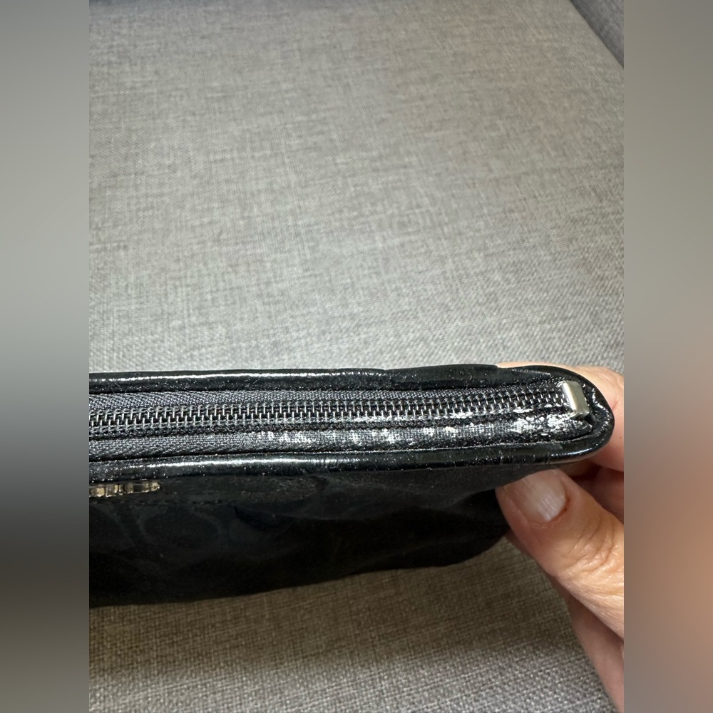 Coach Black Signature Wristlet Clutch with Leather Trim - Picture 3 of 4